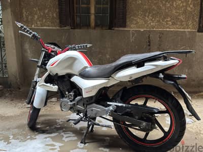 Benneli vlr150