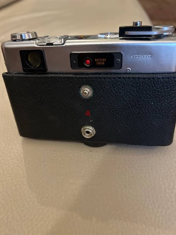 Yashica Electro 35 Professional 2