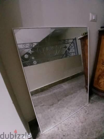 مراية تتعلق - طول 110 عرض 80