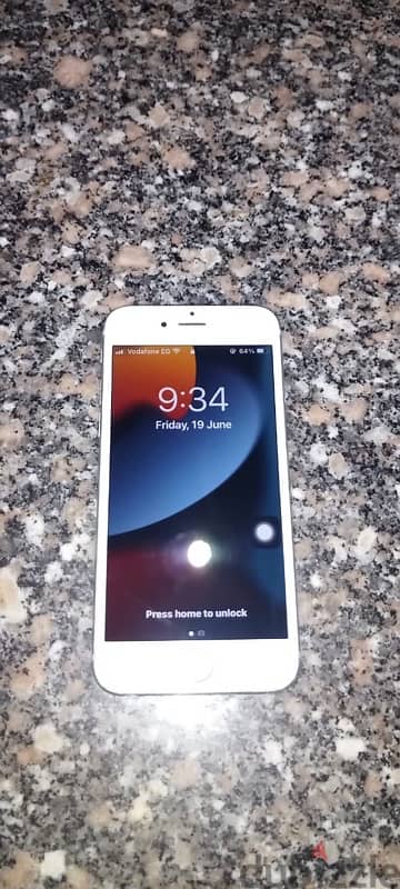 IPhone 6s ( للبيع او للبدل )