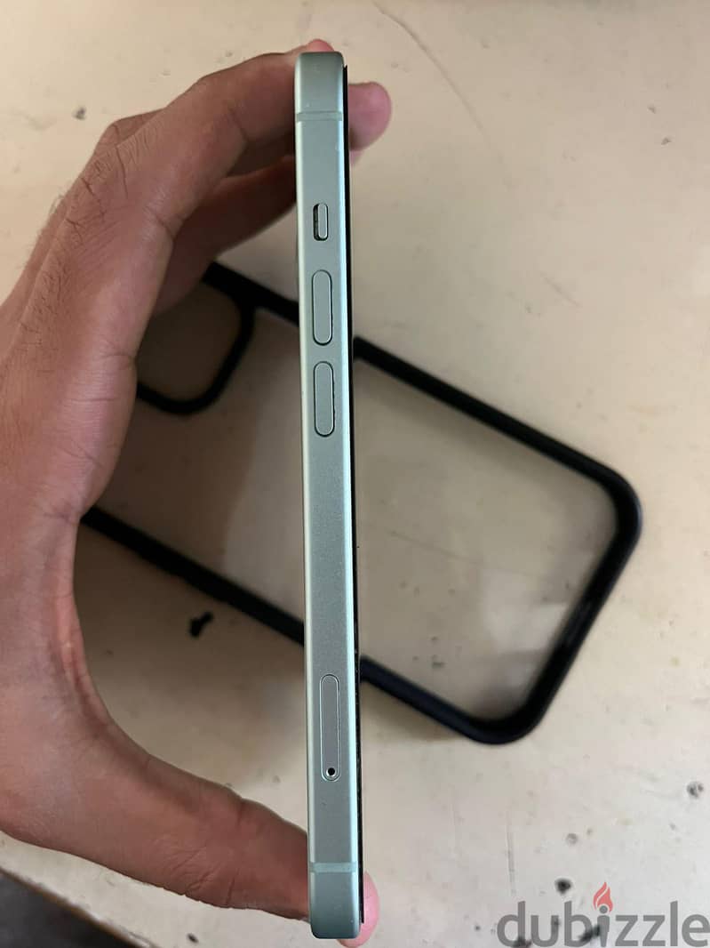 Apple - iPhone 15 4