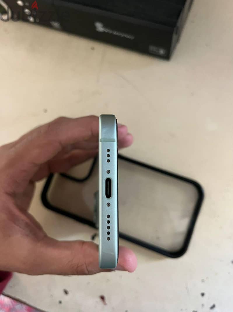 Apple - iPhone 15 6