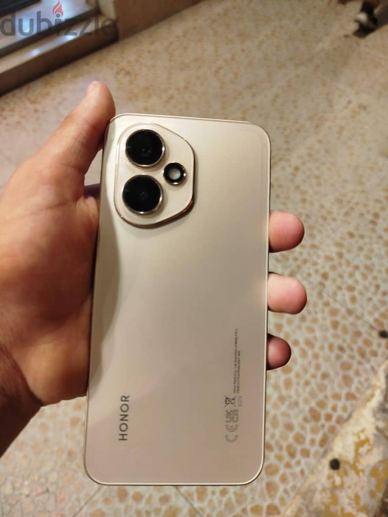 Honor 400 1