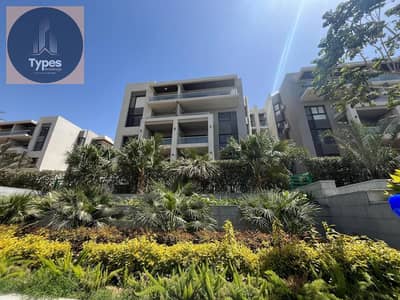 140 sqm apartment for sale in New Cairo, immediate delivery, fully finished, 3 bedrooms, prime location near all services. Great value.