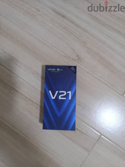 Vivo V21