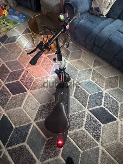 Aero z2 electric scooter