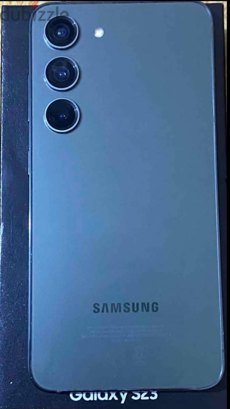 Samsung S23 4