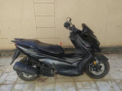 سكوتر زونتوس 150M
