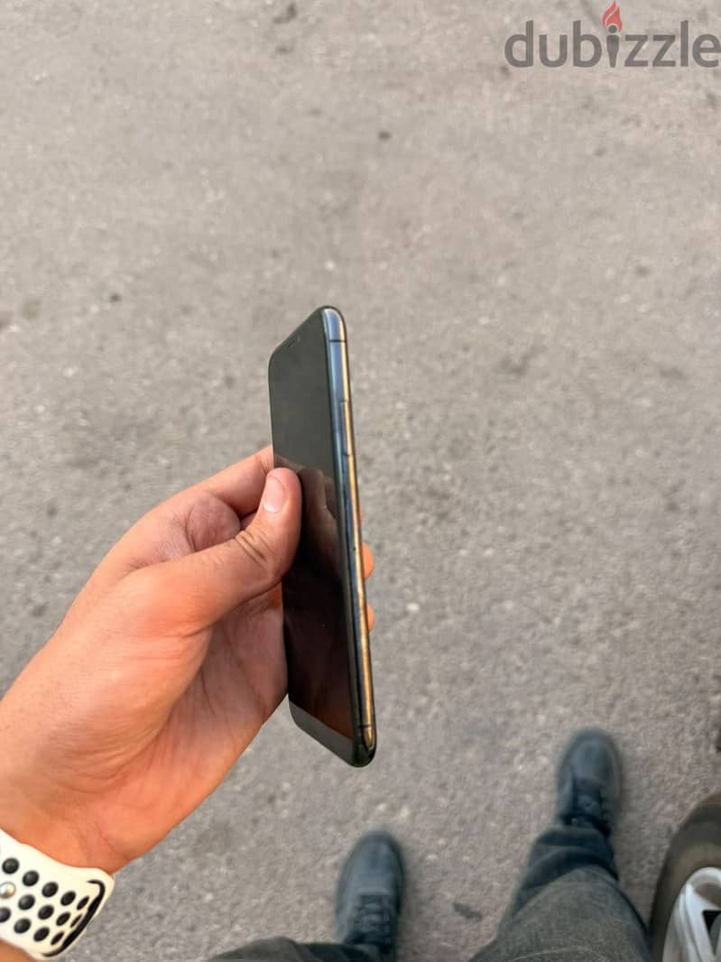Apple - iPhone X 2