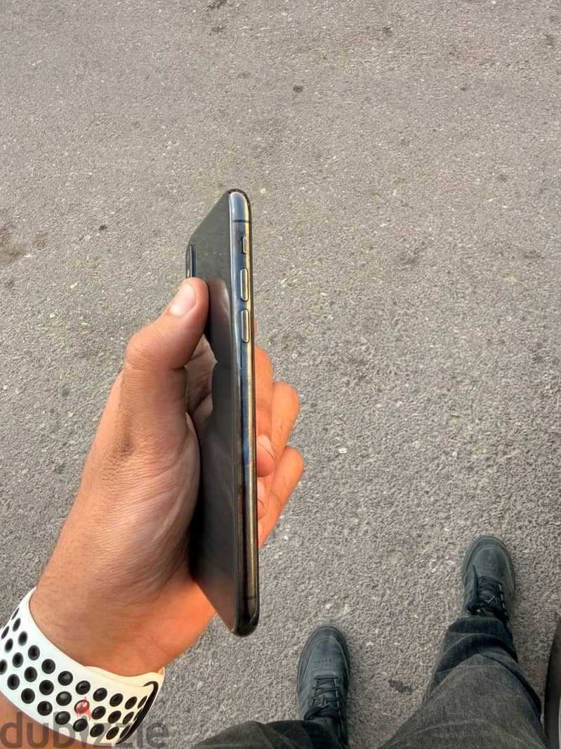 Apple - iPhone X 3