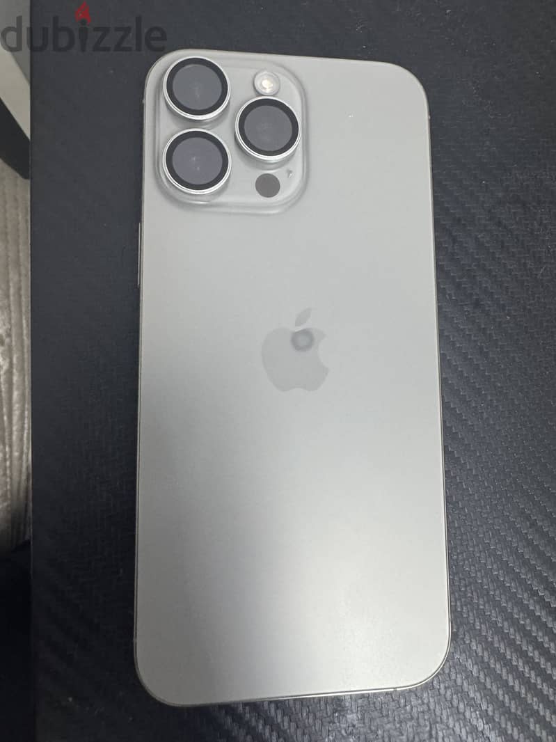 Apple - iPhone 16 Pro Max 1
