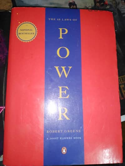 اتنين كتاب the 48 laws of power و slay