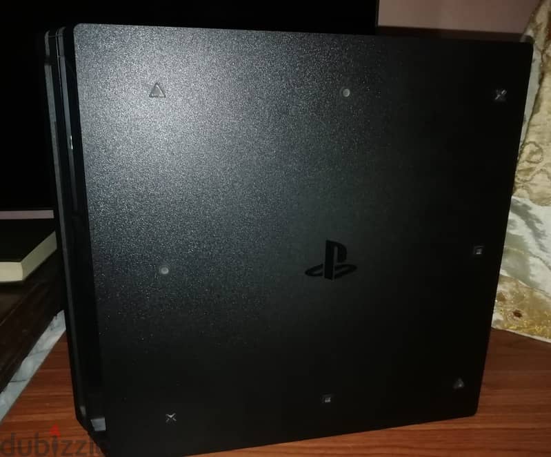 Playstation 4 Pro 9.00 1