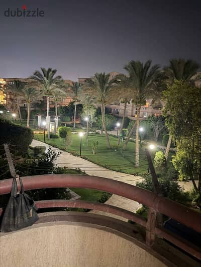 For rent, an unfurnished apartment in Al-Rehab at a vacant price