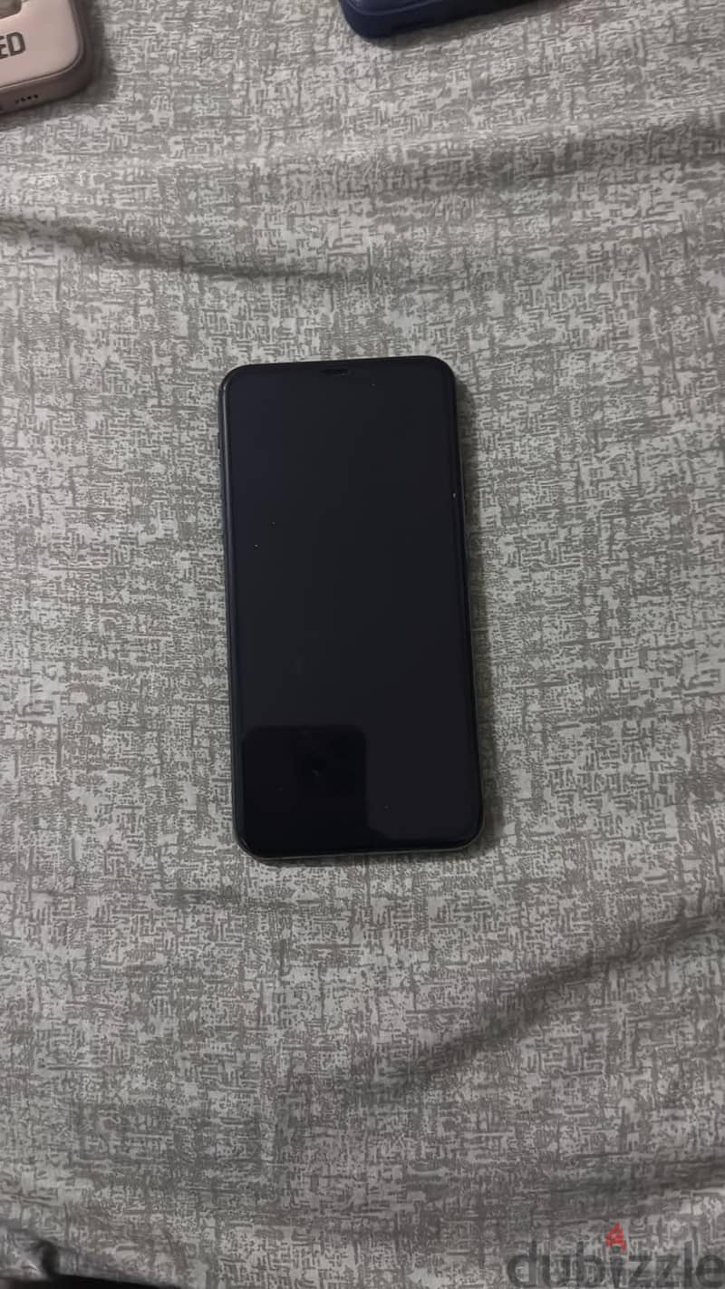 Apple - iPhone 11 Pro Max 1