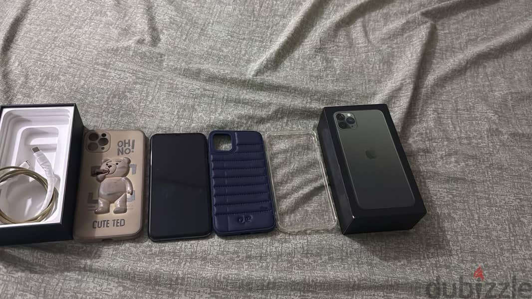 Apple - iPhone 11 Pro Max 2