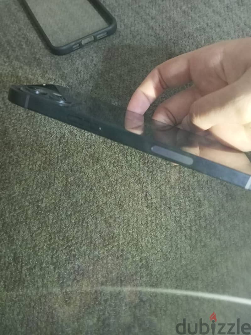Apple - iPhone 12 2