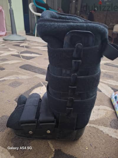 walking cast