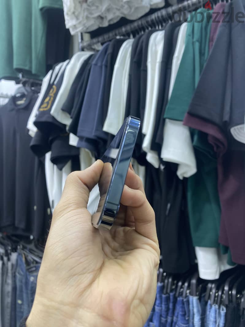 iPhone 12 pro 4