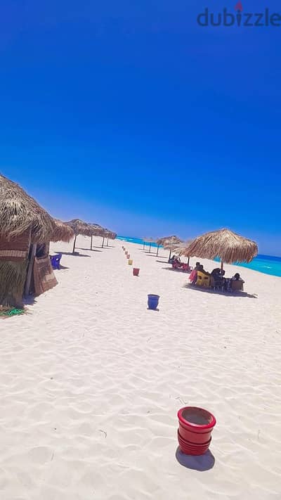 للايجار  بقرية زمردة من المالك  فيو كامل للبحر وحمامات السباحة