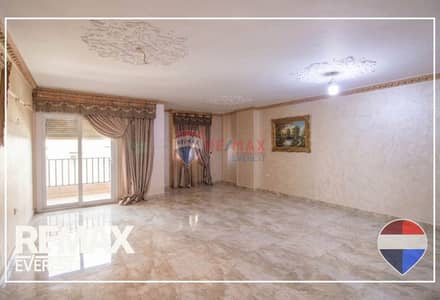 A unique opportunity -penthouse in Zayed Dunes