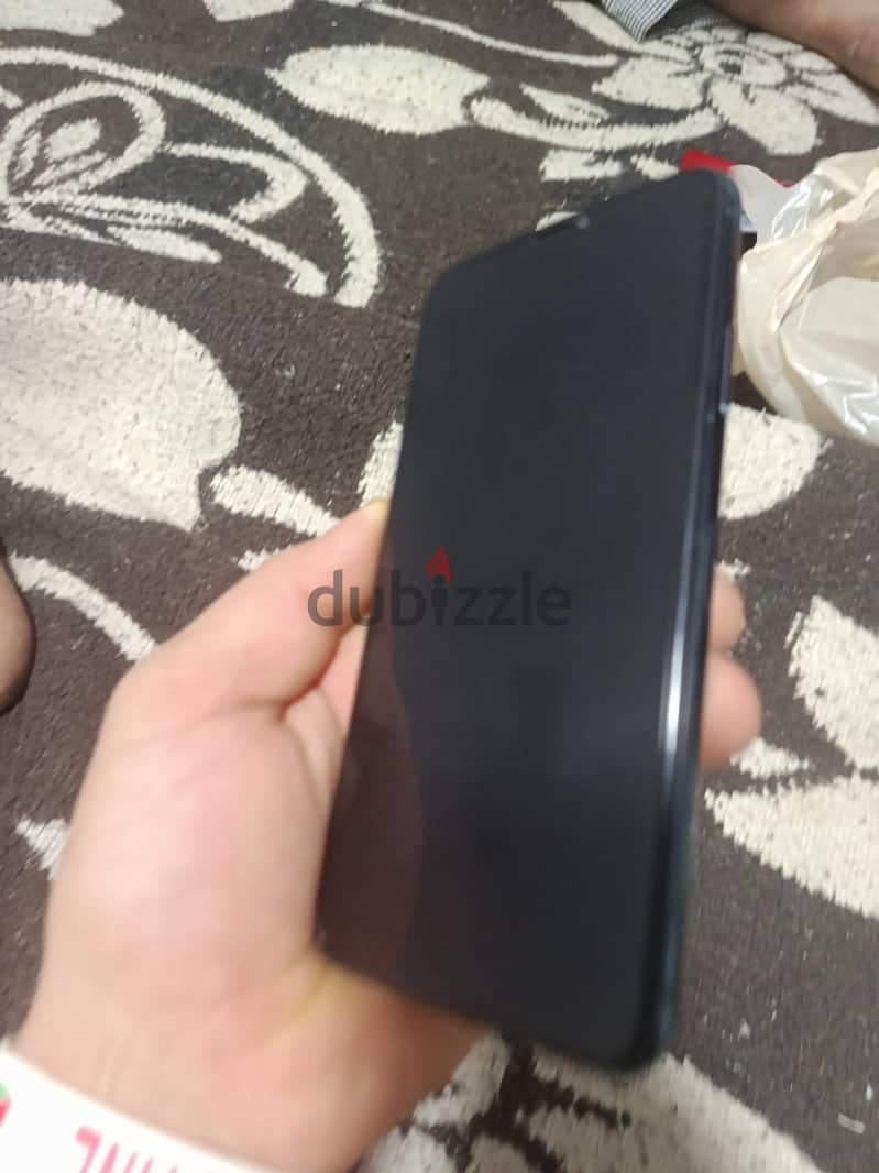Apple - iPhone 11 Pro Max 3