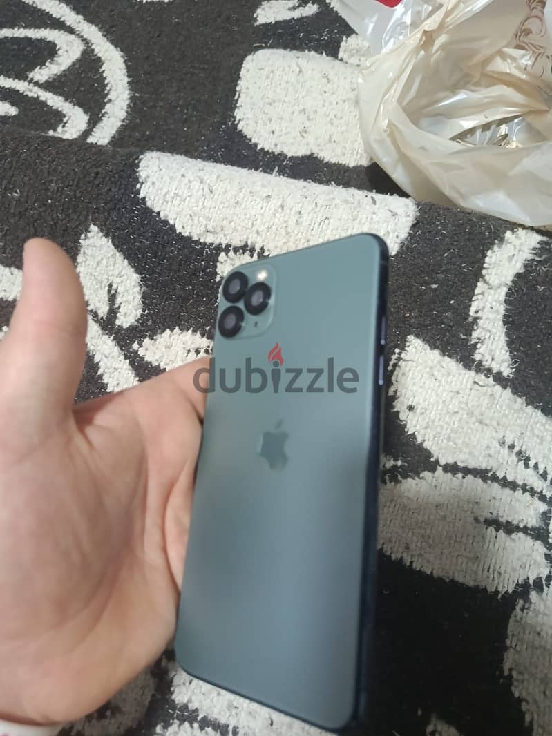 Apple - iPhone 11 Pro Max 6