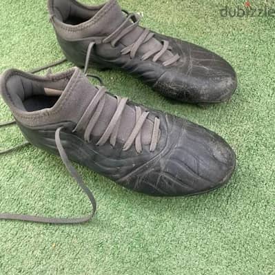 Adidas football shoes original