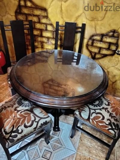 تربيه سفره واربع كراسي
