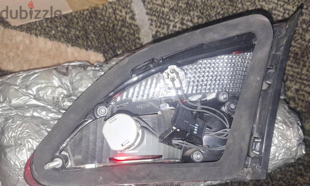 opel astra 2016 original  left taillight 1