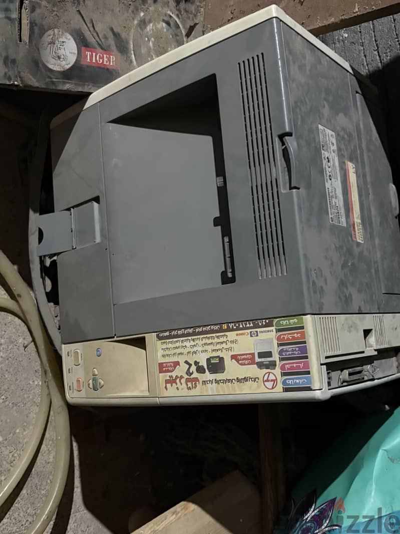 HP LaserJet P3005 1