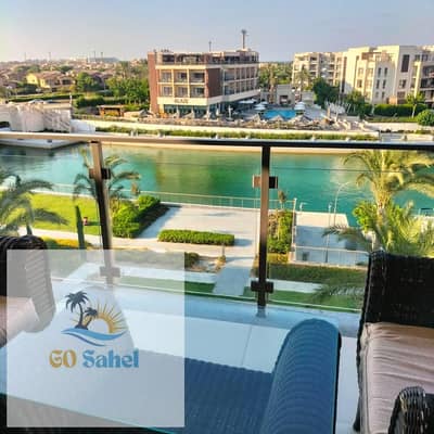 شاليه لقطه للايجار3 غرف مارينا مراسي الساحل  الشمالي سيدي عبد الرحمن خطوات للبحر علي كنال مباشر موقع مميز جدا /marassi north coast