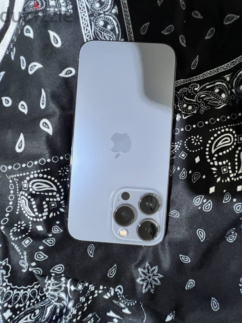 Apple - iPhone 13 Pro 4