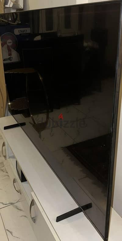شاشة سامسونج 65 كسر زيرو بالضمان والكرتونة