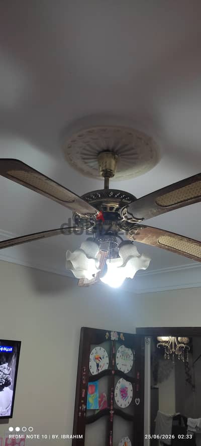 مروحه سقف ب نجفه