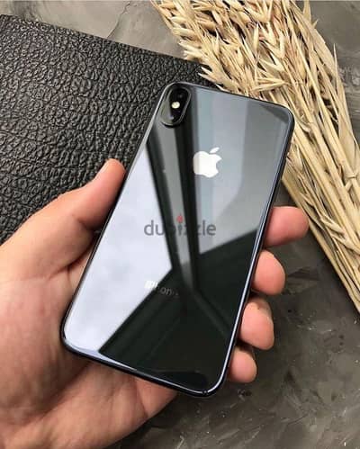 Apple - iPhone 8