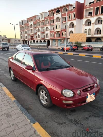 كيا شوما 1999