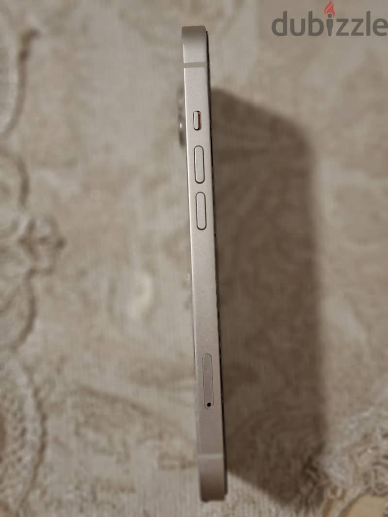 Apple - iPhone 13 4