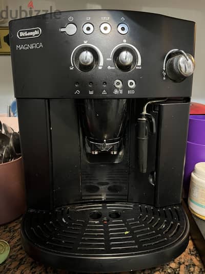Delonghi magnifica ESAM 4000 b