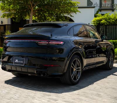 Porsche Cayenne 2022
