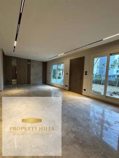 دوبلكس ارضى بجاردن للبيع بخصم مميز من لافيستا جنب مدينتي فيو كامل علي لاند سكيب في كمبوند باتيو سولا مدينة الشروق