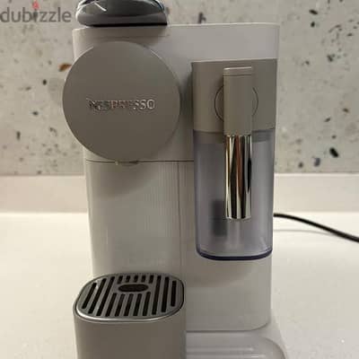 Nespresso Lattissima One Coffee Machine نسبريسو لاتسيما وان