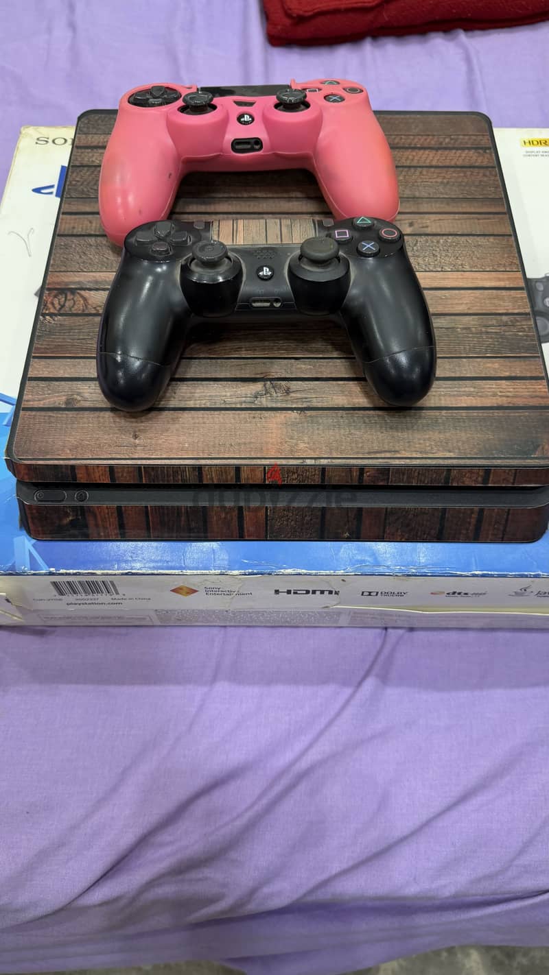 PS4 SLIM 1TB 2