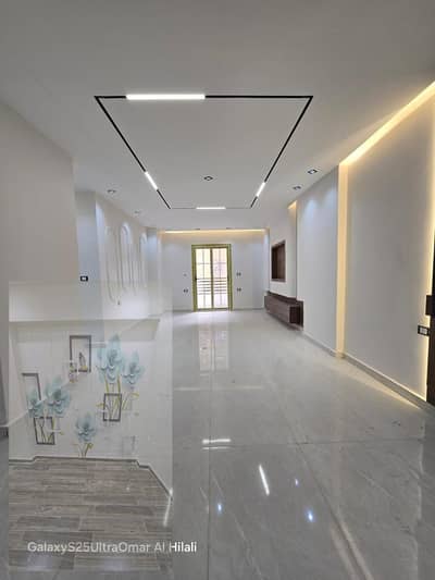 Apartment for sale in the Pyramids Gardens, first gate, second old one