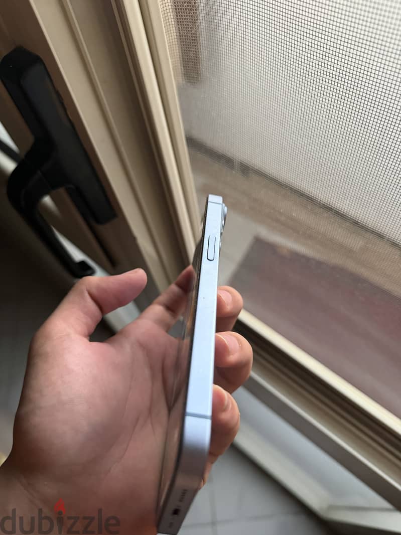 Apple - iPhone 14 2