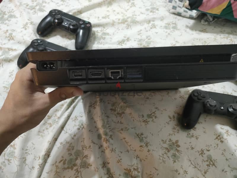 ps4 slim 1tb 2