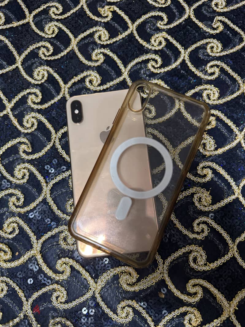 Apple - iPhone XS Max 5