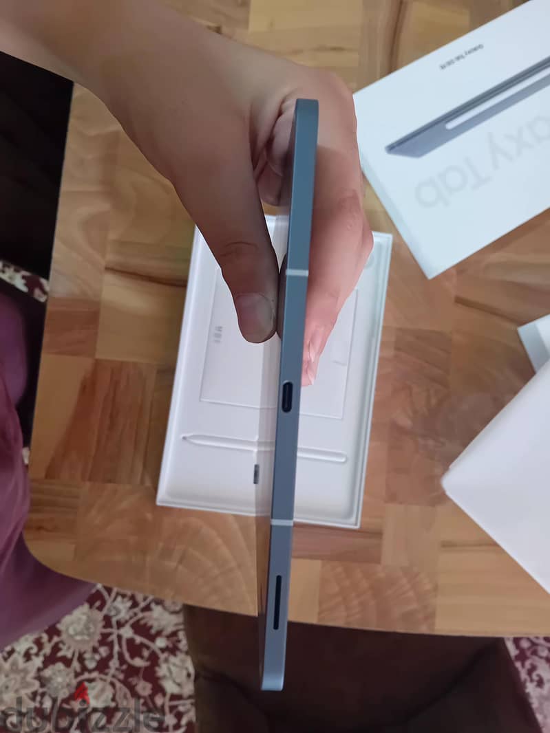 samsung tab s10 FE 7