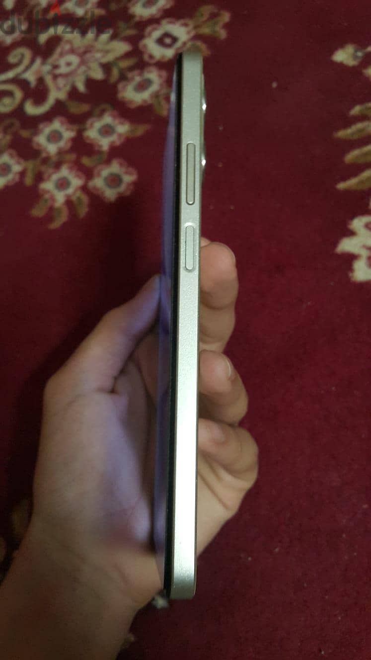 Realme C53 2