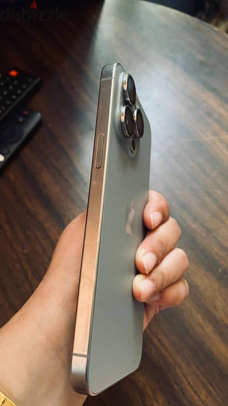 Apple - iPhone 15 Pro Max 3